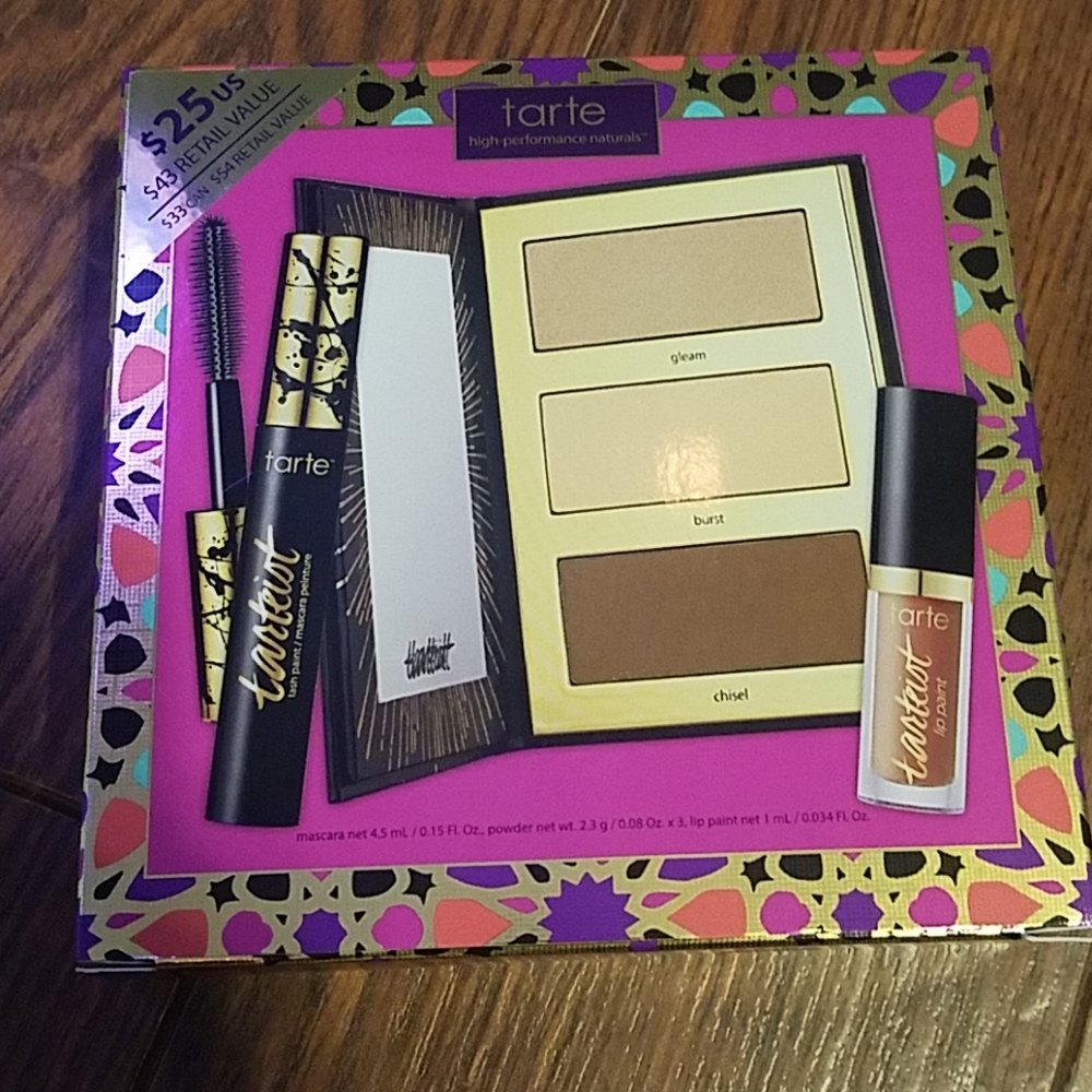 Tarte natural artistry faves